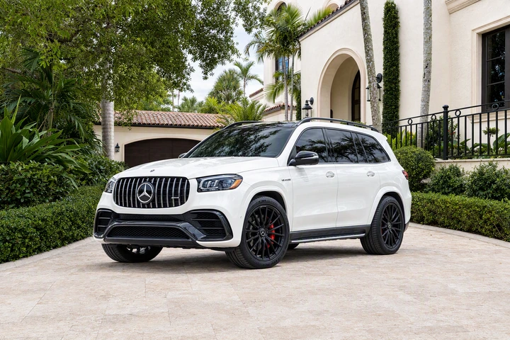 Rent a Mercedes-AMG GLS 63 in Miami