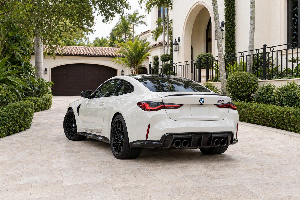 Rent a 2022 BMW M4 Competition in Miami